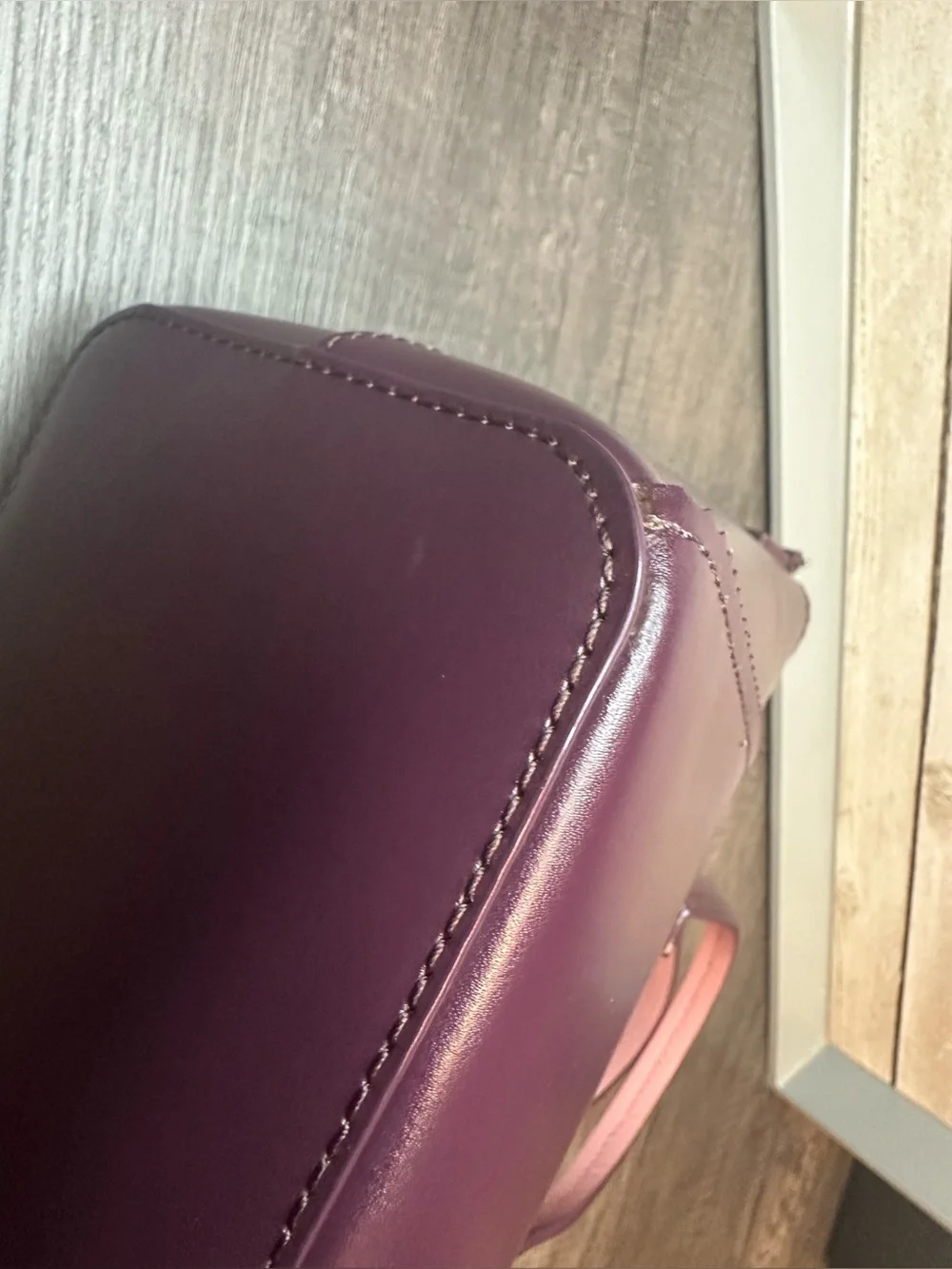 Kate Spade Turner Road Small Loryn
